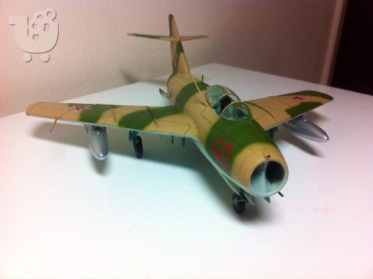 PoulaTo: Συναρμολογούμενο Αερ/φος Mig-15,Scale 1/48,Συναρμολογημένο/Βαμμένο!